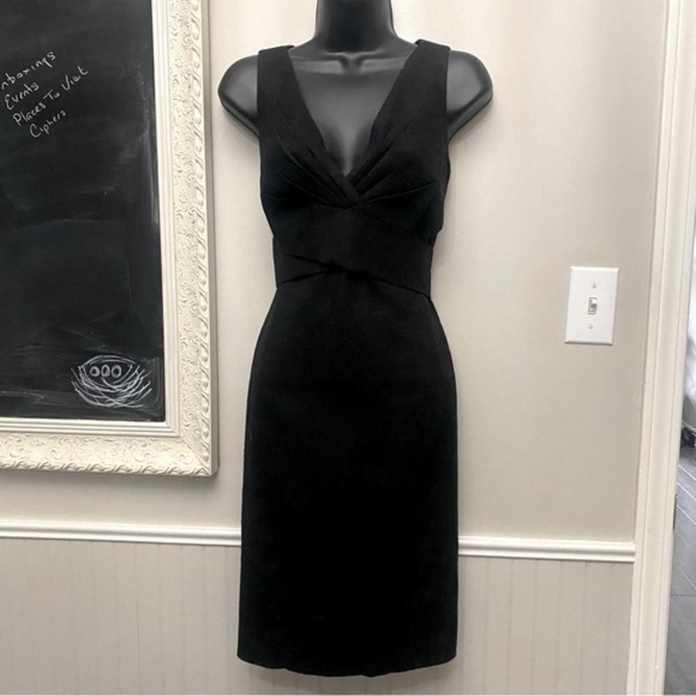 Elie Tahari Sheath Dress